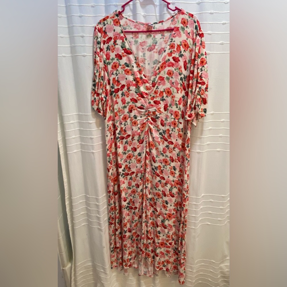 Dress - Picture 2 of 3